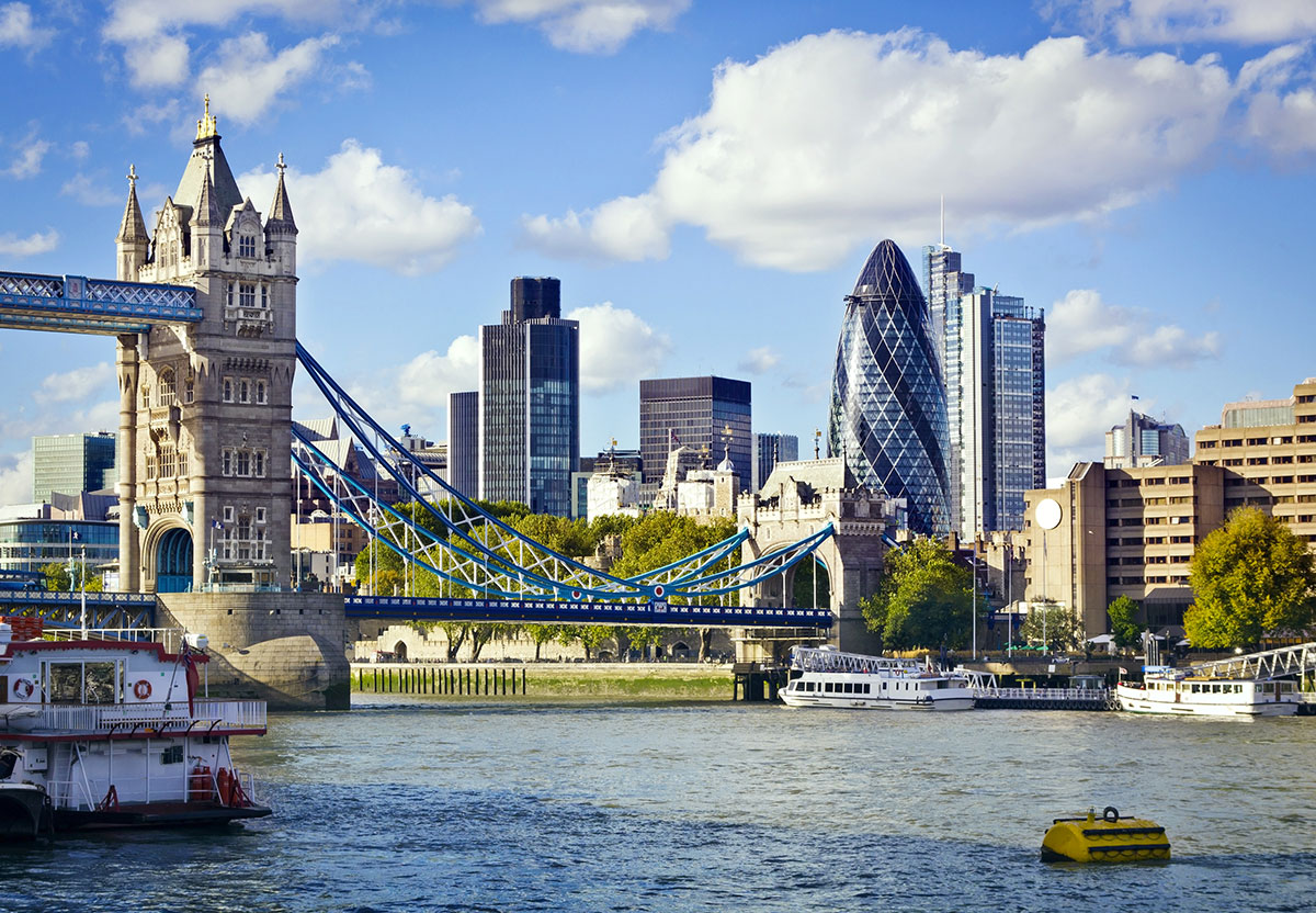 Figura 1: In questa foto di Londra c’è una presenza indesiderata in basso a destra