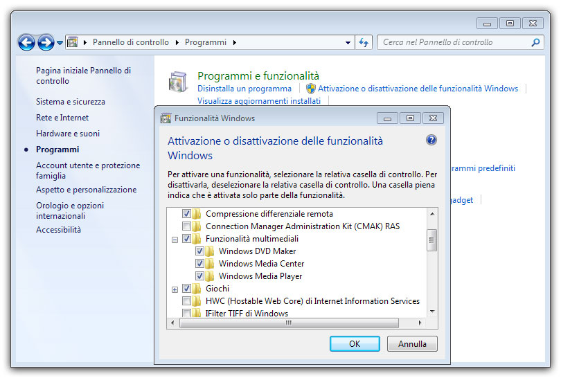 Figura 1: come abilitare Windows Media Player in Windows 7 nel caso non fosse abilitato di default
